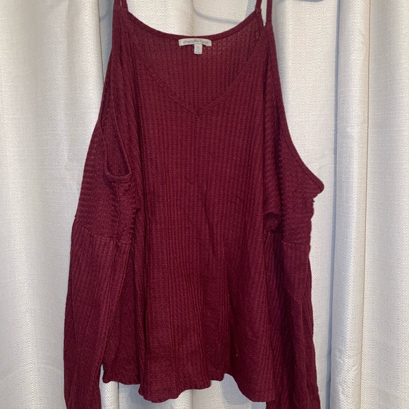 Burgundy Long Sleeve With Shoulder Less Sleeve - Picture 2 of 5